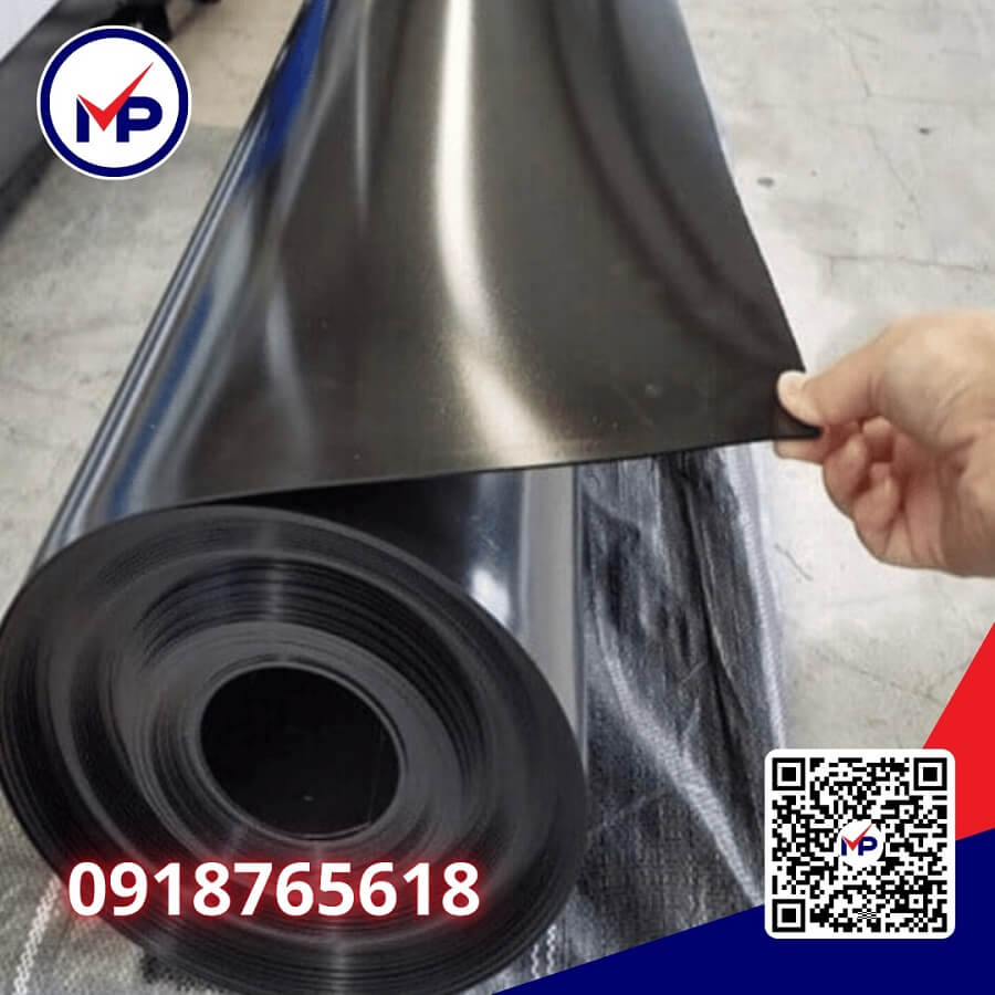Bạt HDPE dài 100 m x rộng 6.0 m x dày 0.3 mm