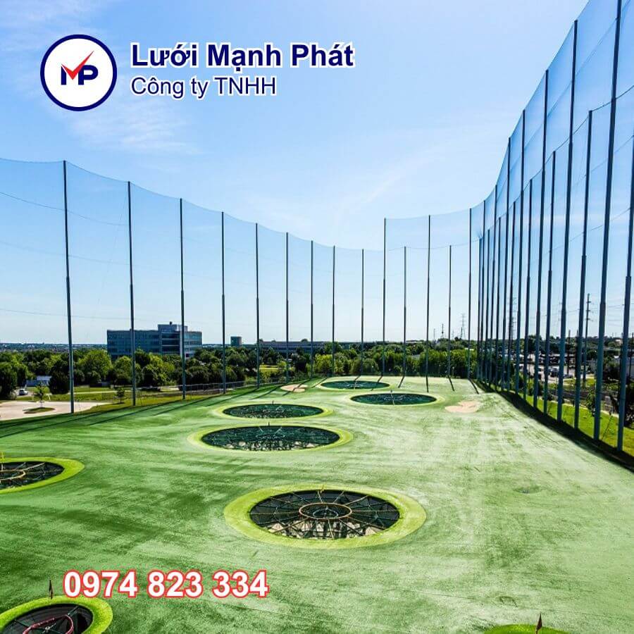 lưới chắn sân golf