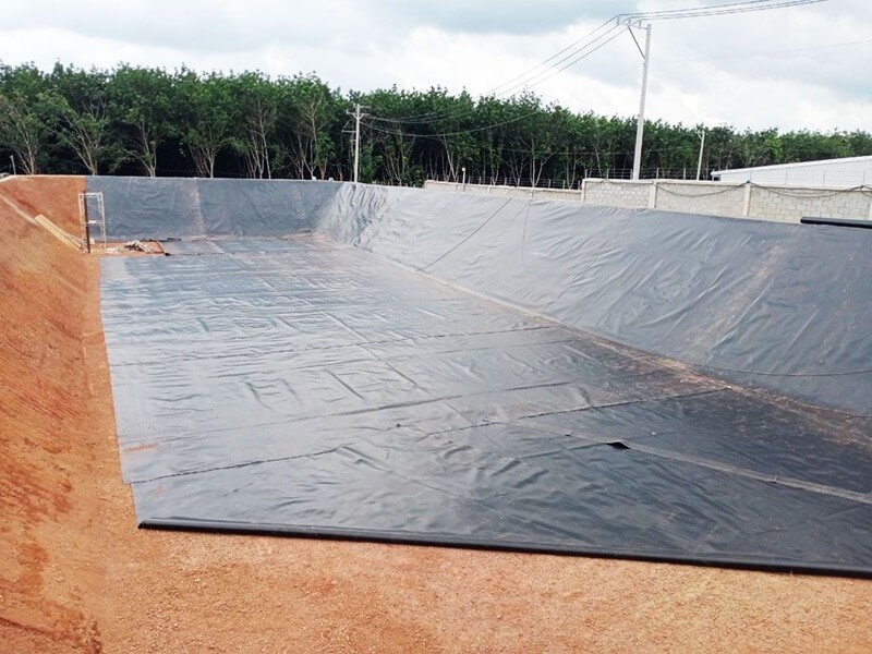 cách làm hồ chứa nước bằng bạt